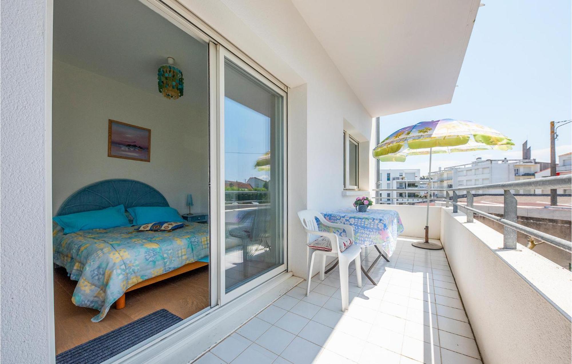 Gorgeous Apartment In Royan With Kitchen Eksteriør bilde