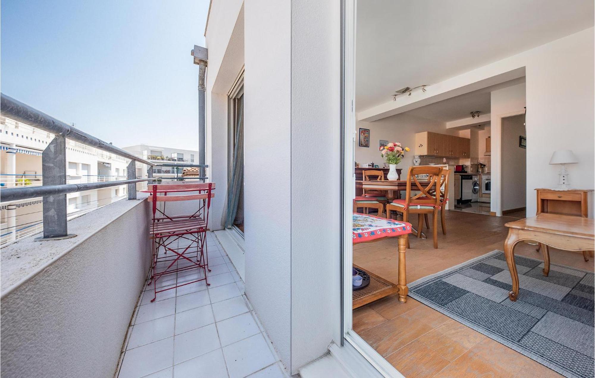 Gorgeous Apartment In Royan With Kitchen Eksteriør bilde